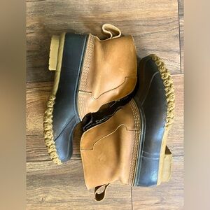 LL Bean Sherpa lined Zip Boots size 8M